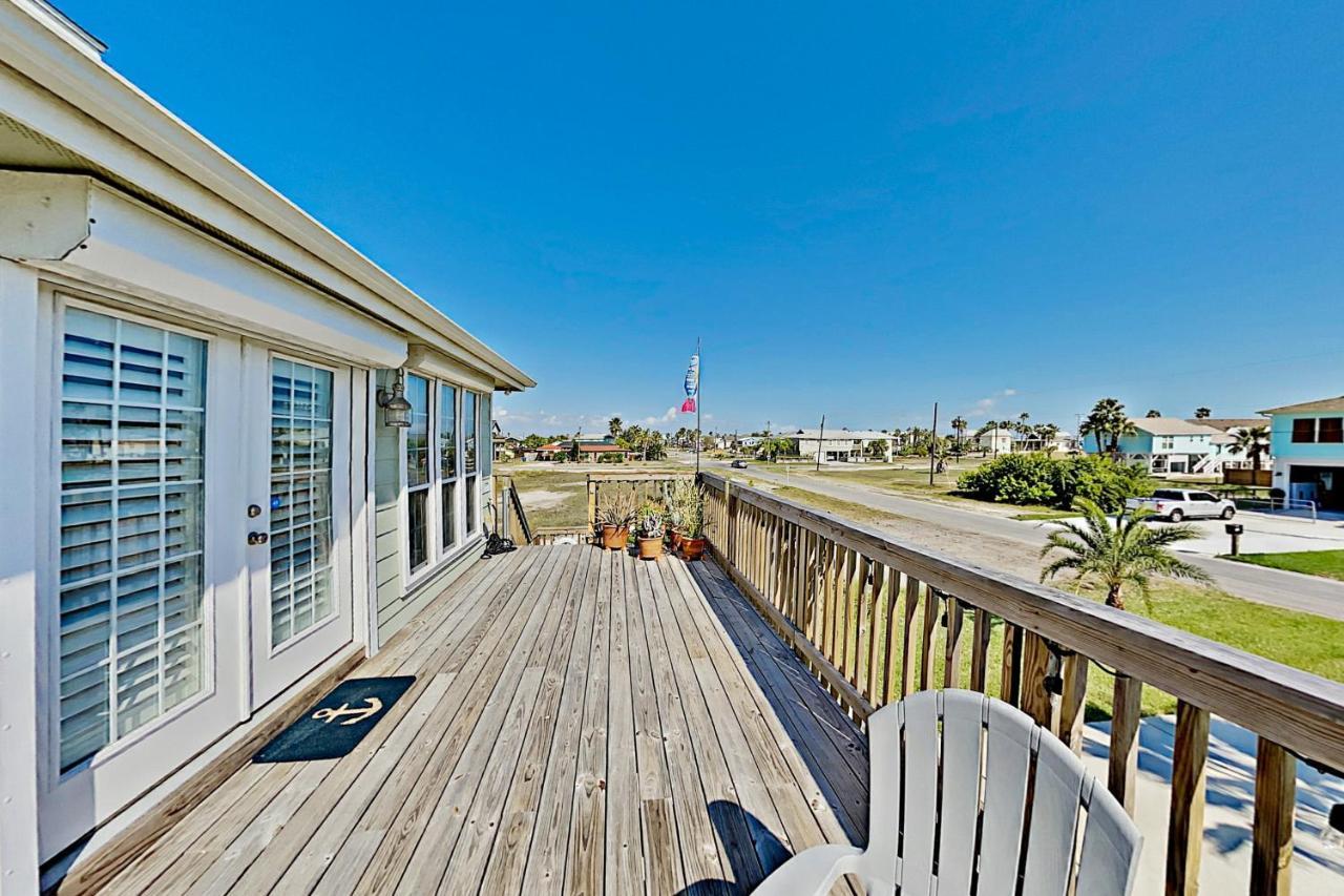 Festive Beach Retreat Rockport Exterior foto